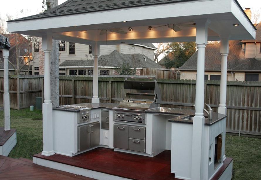 Outdoor Kitchen Ideas on a Budget - Pennysaver | Coupons & Classifieds