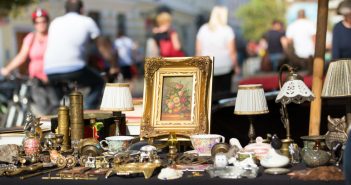 Vintage Items Often Over Looked and Undervalued at Yard Sales