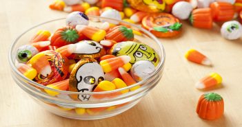 The Worst Halloween Candies for Your Teeth