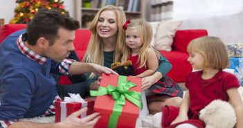 How to Set Realistic Expectations During the Holidays