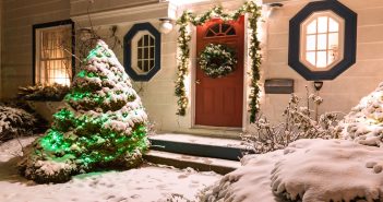 Festive Ways to Decorate Your Front Door