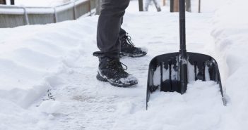 How to Make Money Shoveling Snow