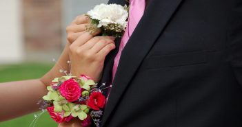 How to Go to Prom on a Budget