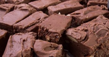 Easy No Bake Fudge Ideas for Summer