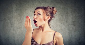 Ways to Freshen Your Breath Naturally