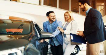 Reasons to Shop for a Car on Labor Day Weekend
