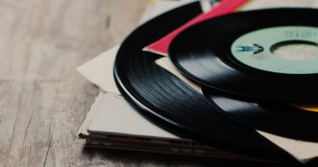 Tips for Collecting and Selling Vinyl Records
