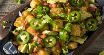 How to Make Game Day Totchos