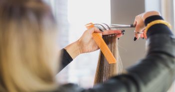 Trending Spring Cuts: Curtain Bangs