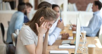 10 Ways to Stay Healthy at Work